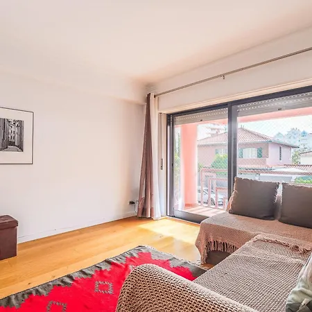 Superb Location - Apartament