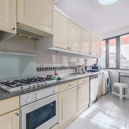 Superb Location - Daire *