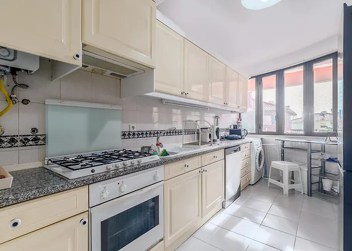 Superb Location - Daire *